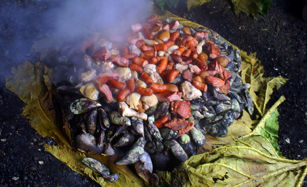 El curanto, un plato típico del sur de Chile