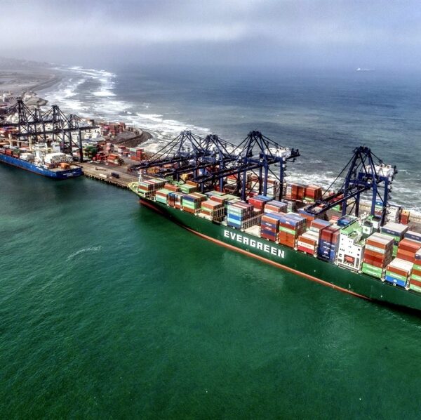 Organismo de libre competencia de Chile aprueba venta de terminales portuarios y operaciones logísticas de SAAM a Hapag-Lloyd