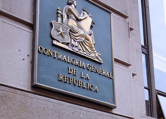 Funcionarios Municipales No Registrados: Un Alarma