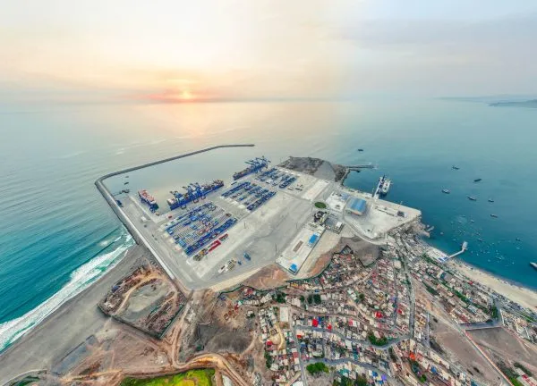 Puerto de Chancay: Crecimiento y Futuro en Perú